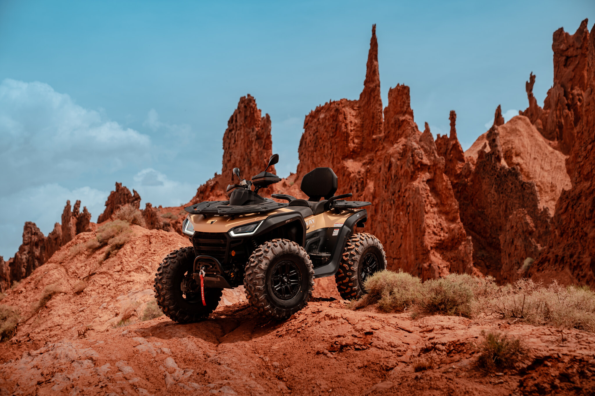 ut10 crew hero image